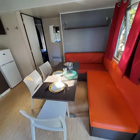 Camping Mobil Des 7 Fonts *